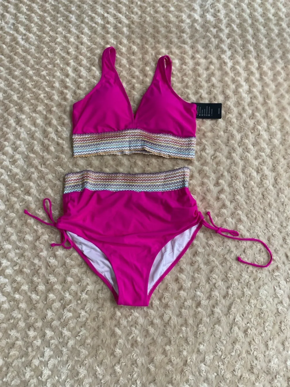 New Women Large Hot pink high-waisted two-piece bikini set featuring a V-neck